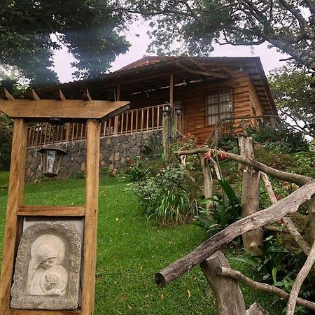 Provenza En Los Naranjos Juayúa المظهر الخارجي الصورة